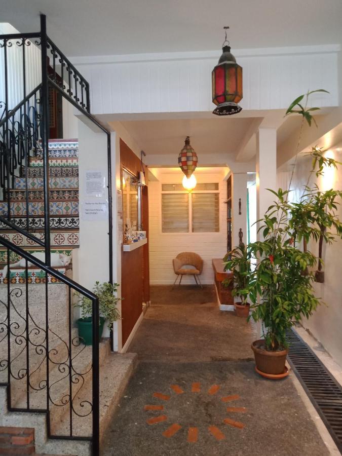 Airport Hostel Manila Пасай Экстерьер фото