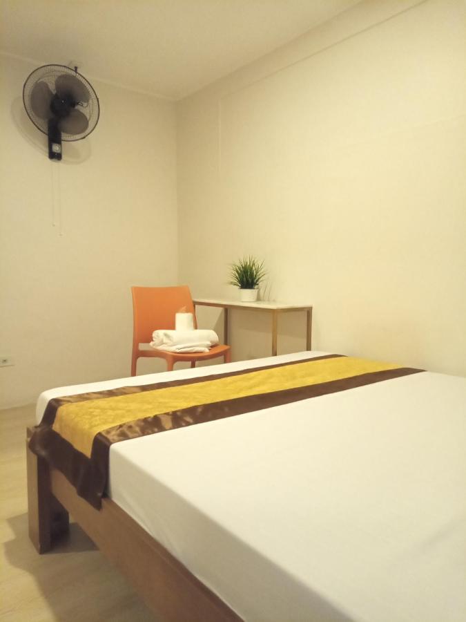 Airport Hostel Manila Пасай Экстерьер фото