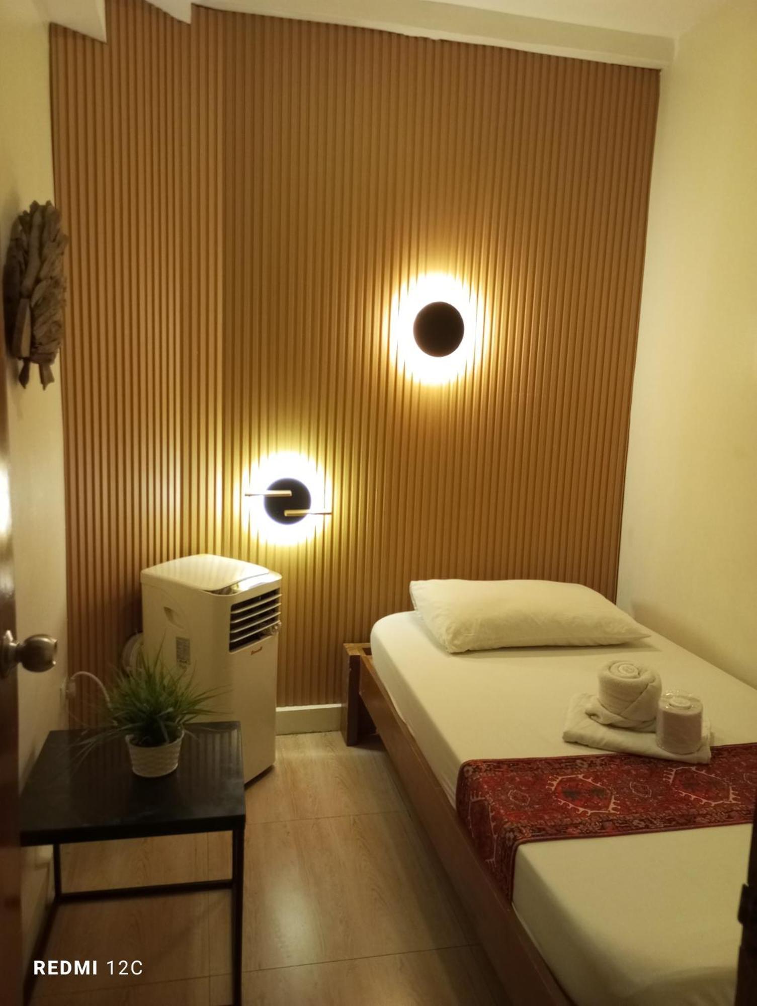 Airport Hostel Manila Пасай Экстерьер фото
