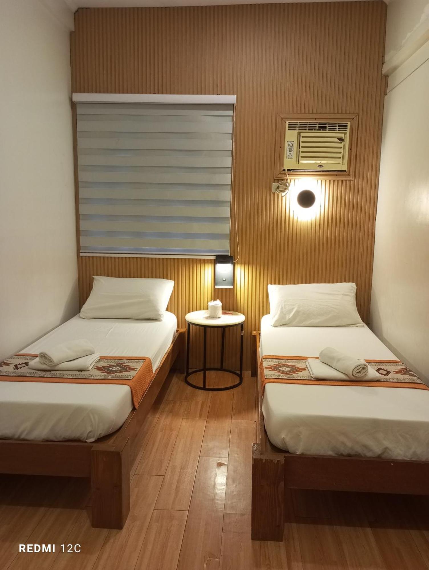 Airport Hostel Manila Пасай Экстерьер фото